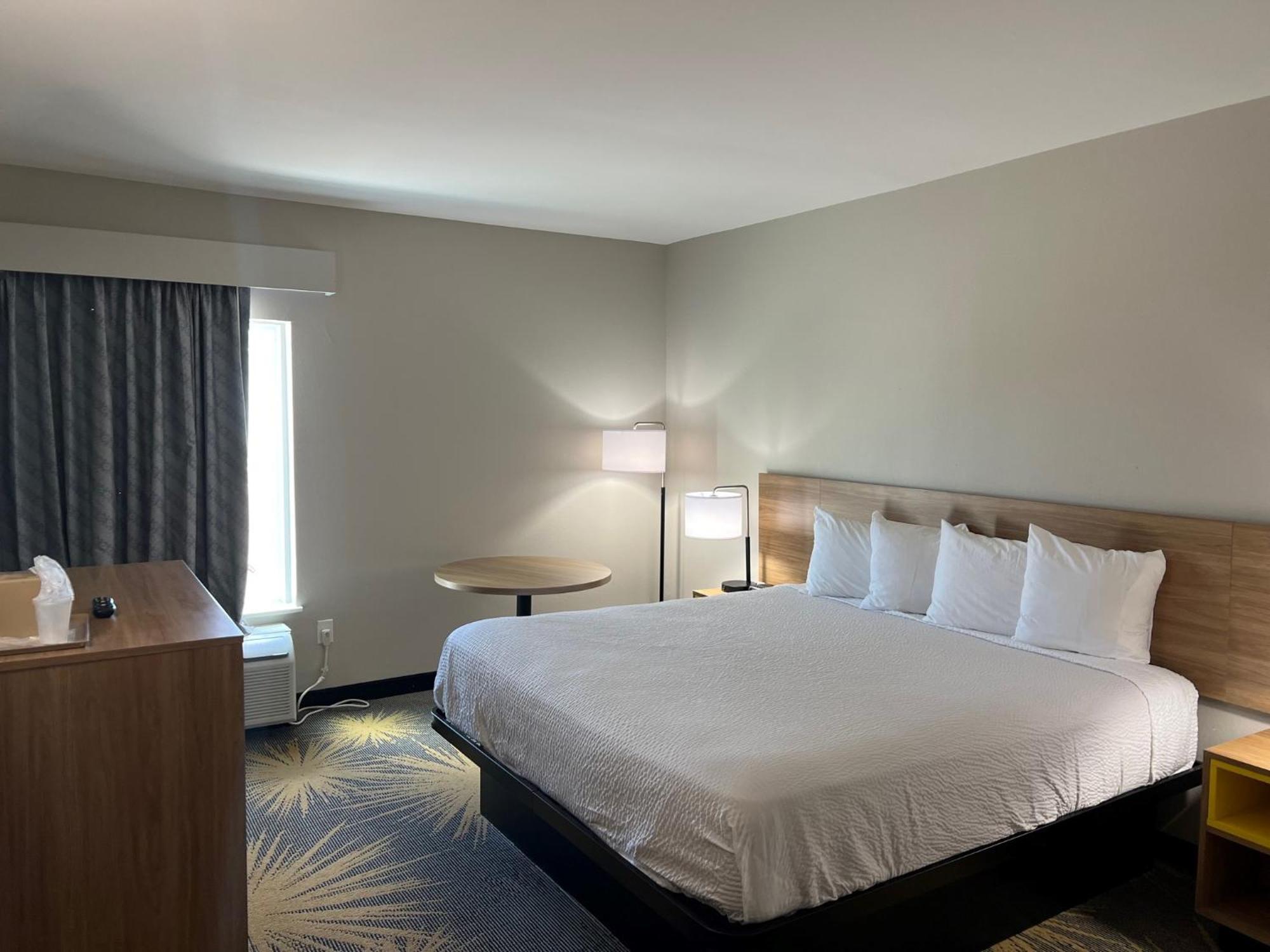 Days Inn By Wyndham Laplace- New Orleans Exterior foto