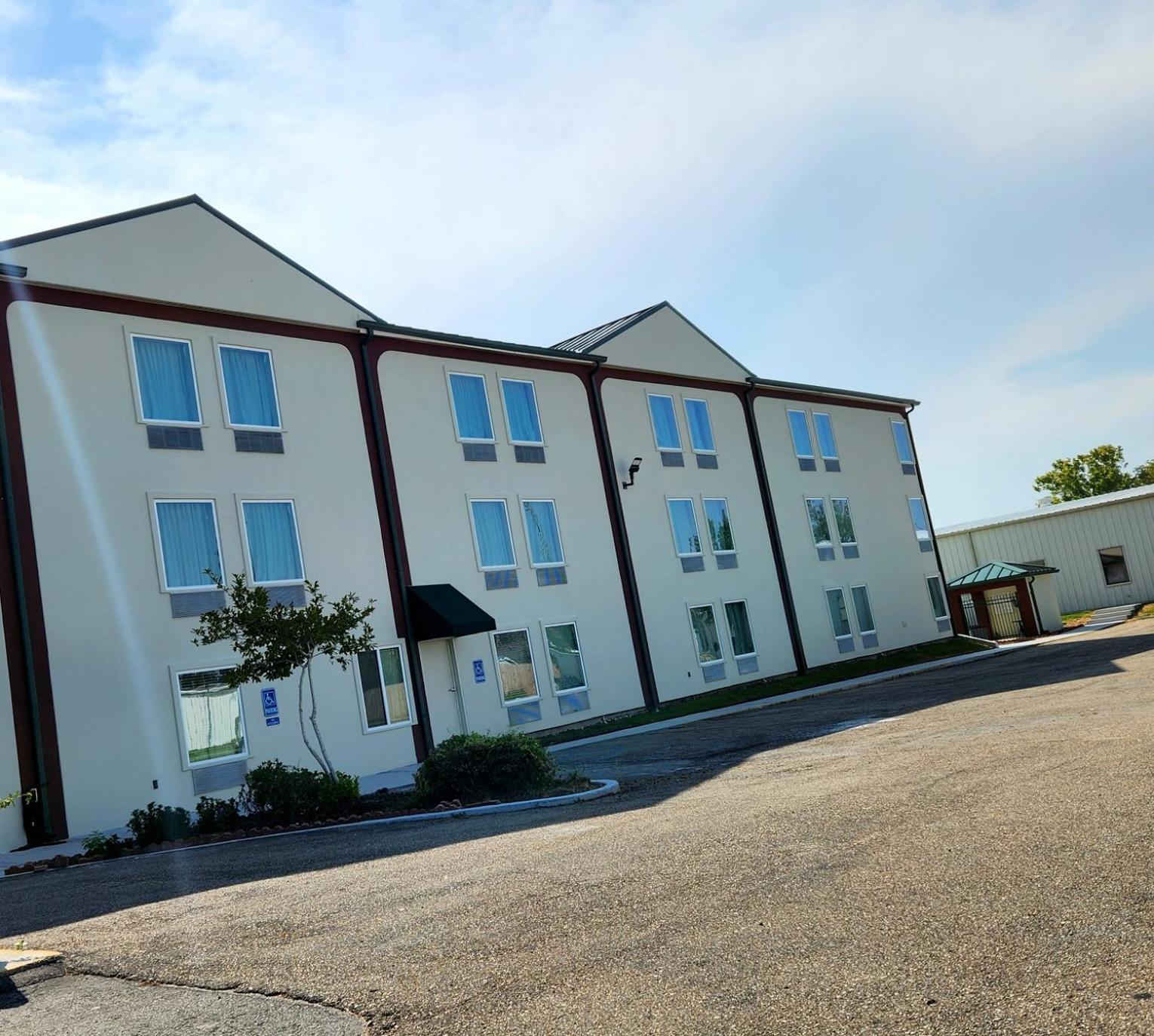 Days Inn By Wyndham Laplace- New Orleans Exterior foto